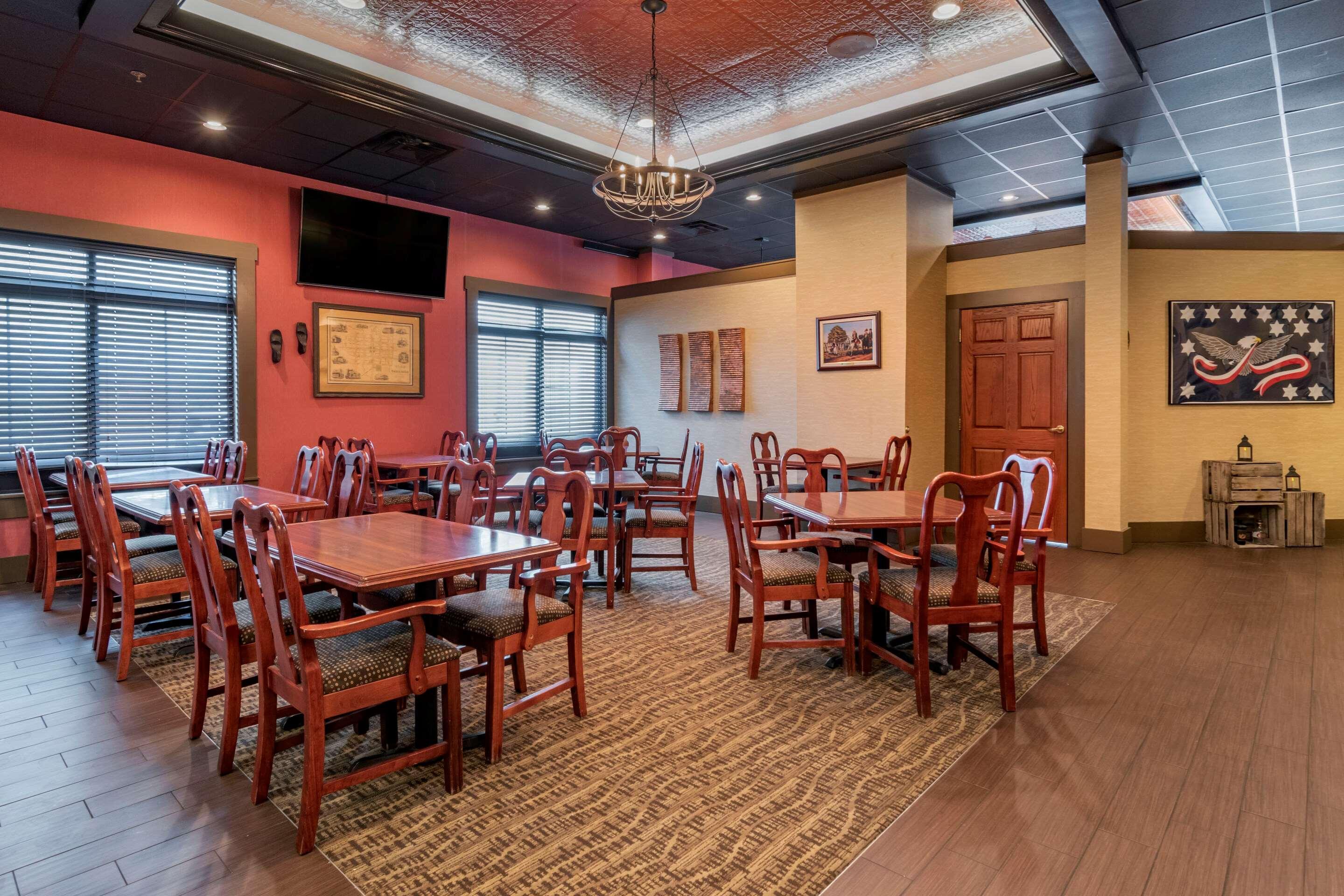 Comfort Suites Downtown Carlisle Zewnętrze zdjęcie