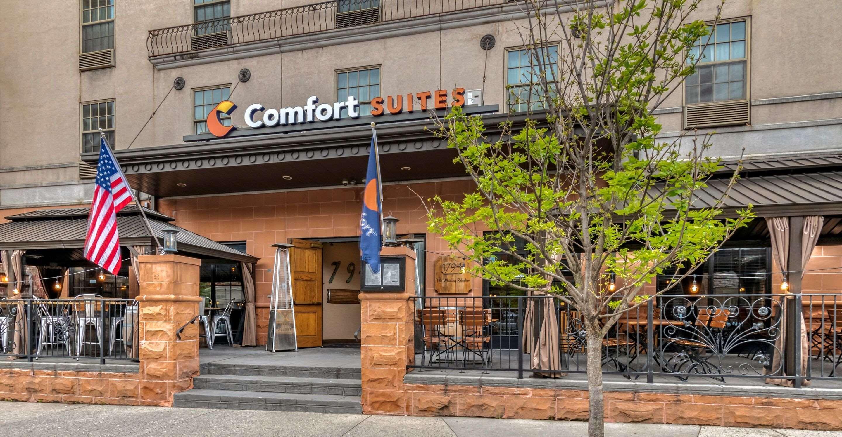 Comfort Suites Downtown Carlisle Zewnętrze zdjęcie