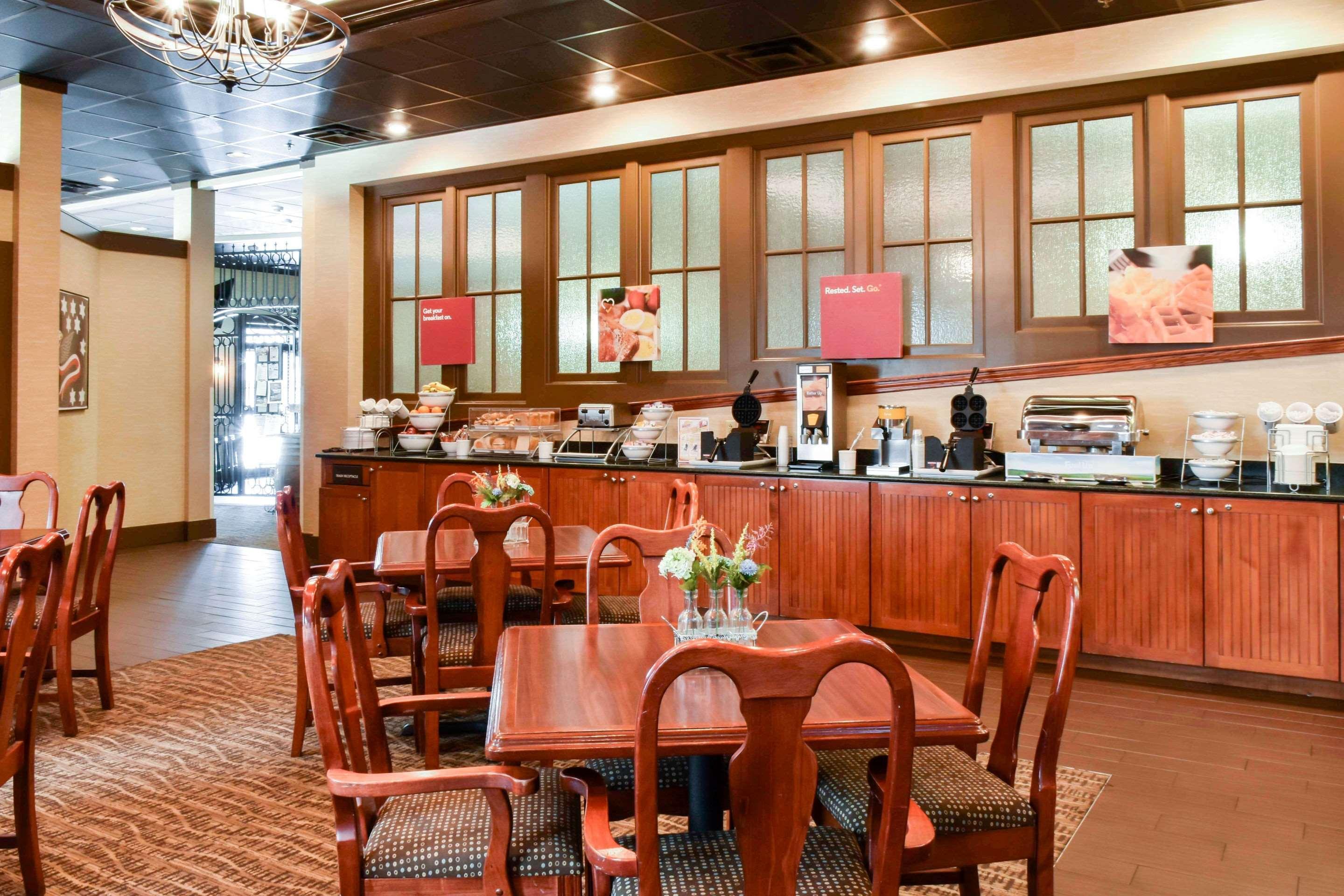 Comfort Suites Downtown Carlisle Zewnętrze zdjęcie